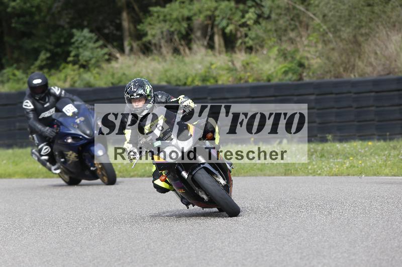 /53 16.09.2025 Track Day Domi Aegerter ADR/Gruppe gruen/63